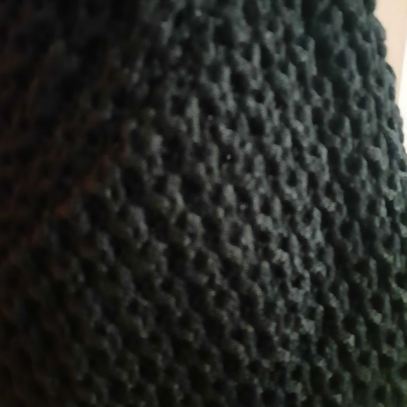 Black sweater - Picture 2 of 4